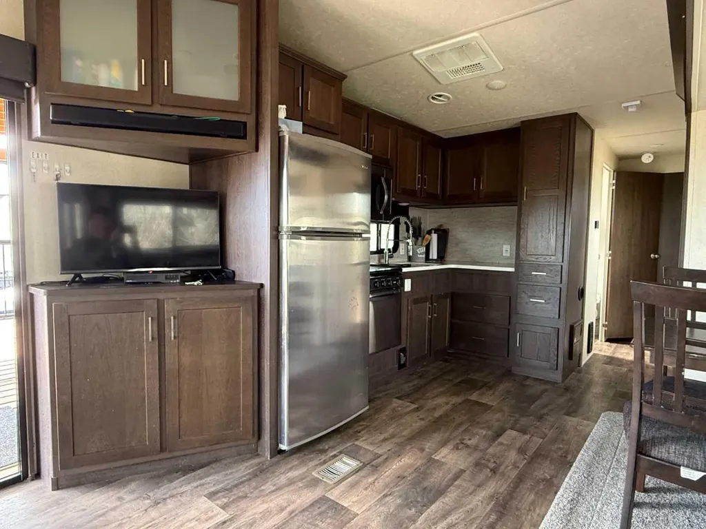 8 Travers Ridge Way Rural Vulcan County AB T0L 2B0