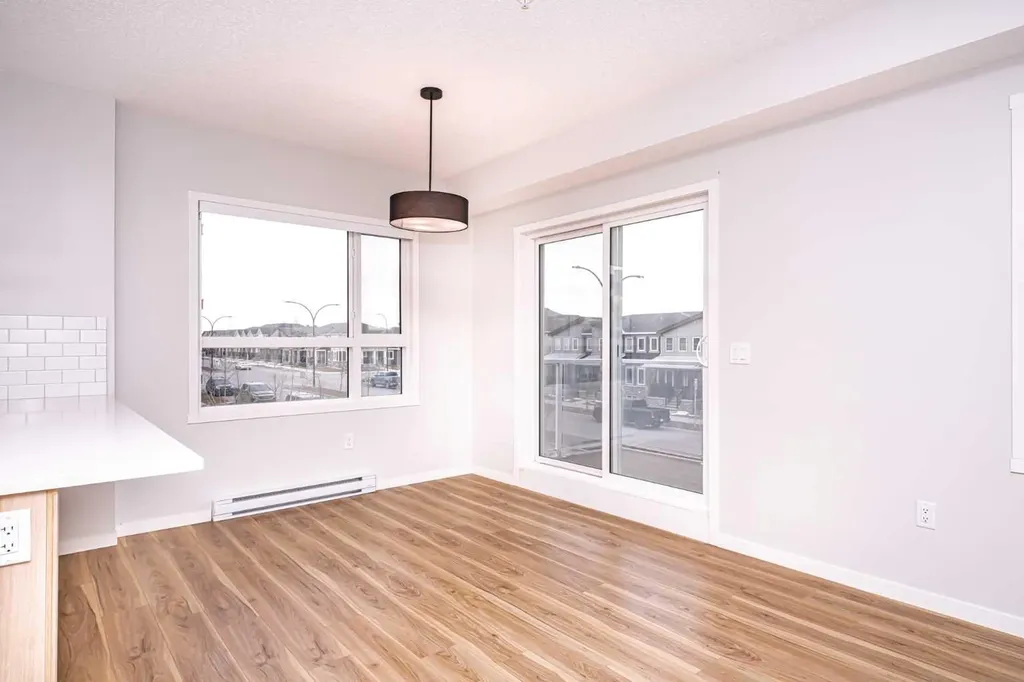 40 Carrington Plaza N Calgary AB T3P 1X7