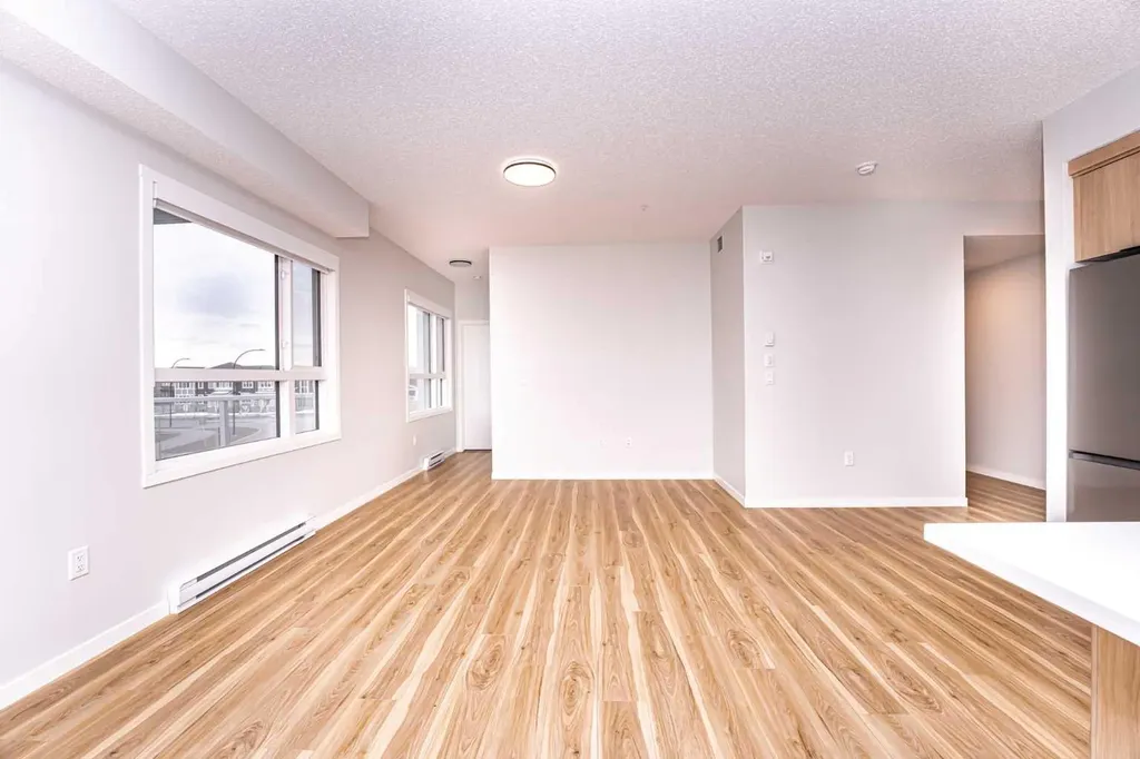 40 Carrington Plaza N Calgary AB T3P 1X7
