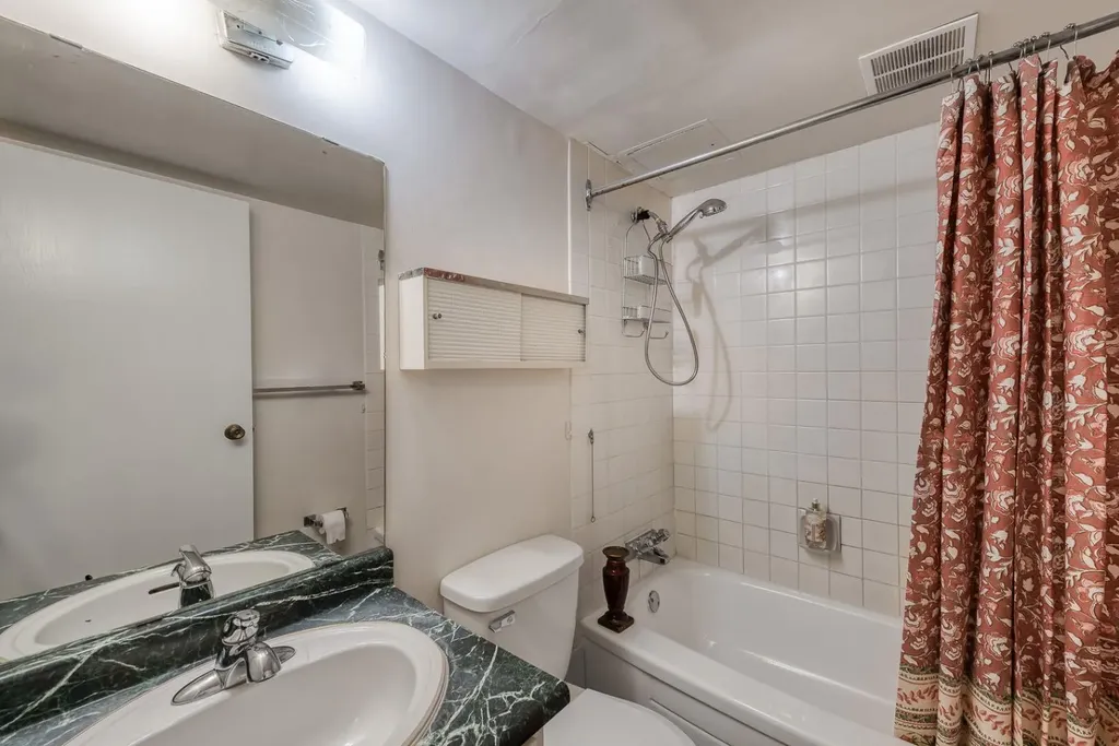 340 14 Avenue SW Calgary AB T2R 1H4