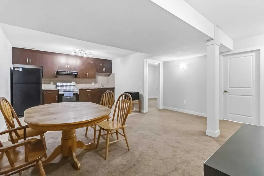 19 Saddleland Drive Calgary AB T3J5J3