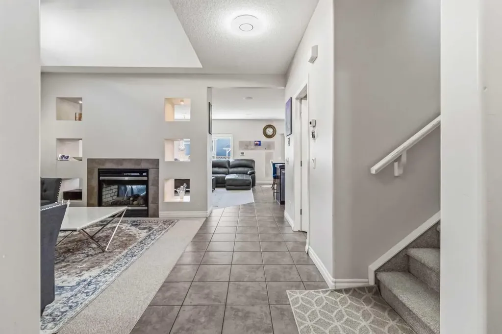 19 Saddleland Drive Calgary AB T3J5J3