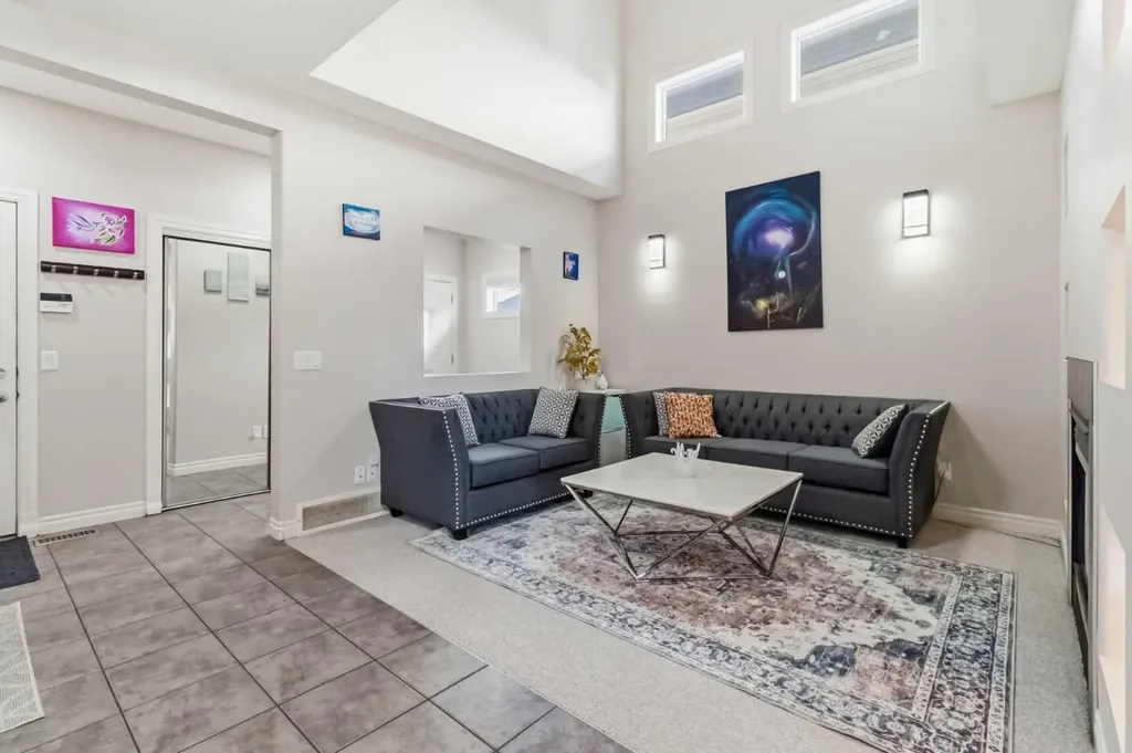 19 Saddleland Drive Calgary AB T3J5J3