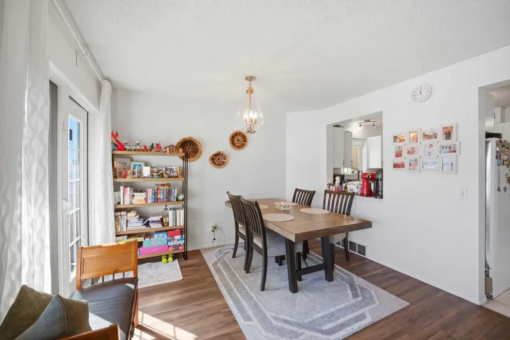 80 Martinglen Way NE Calgary AB T3J3J1