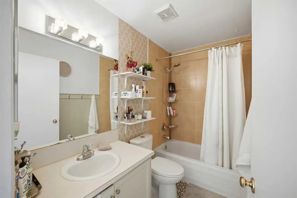80 Martinglen Way NE Calgary AB T3J3J1