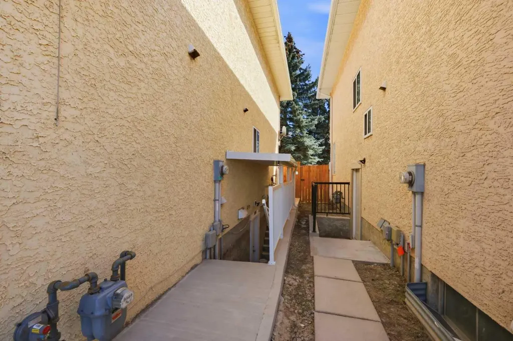 80 Martinglen Way NE Calgary AB T3J3J1