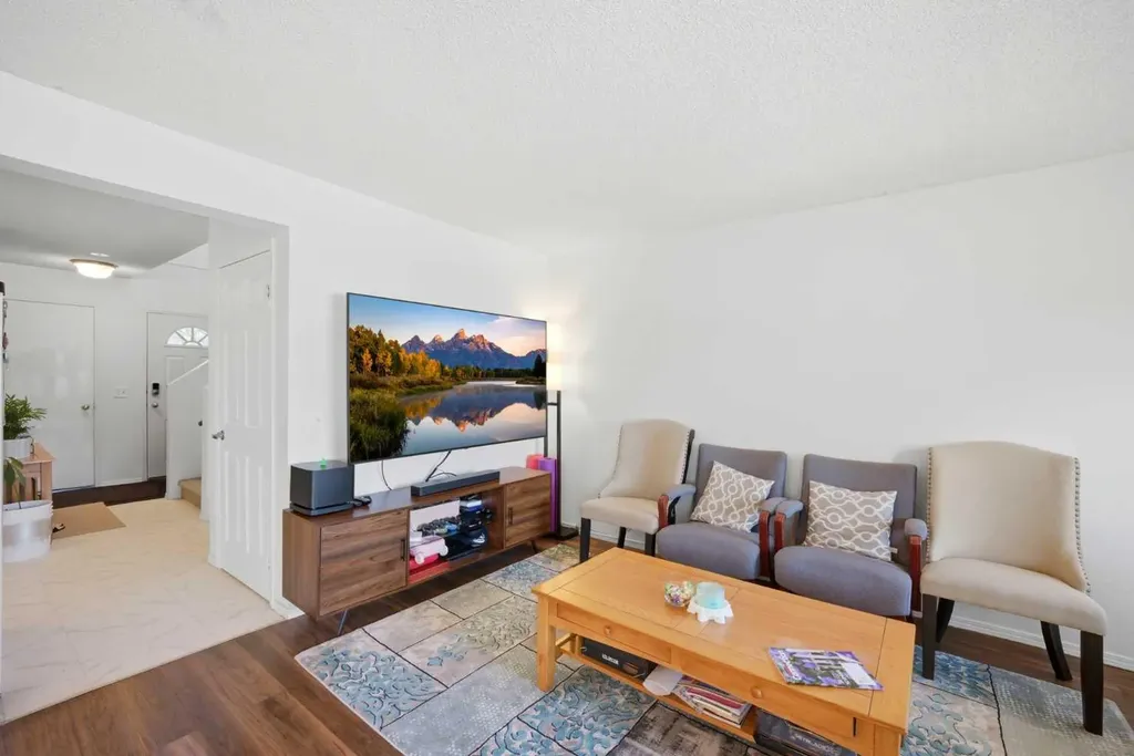 80 Martinglen Way NE Calgary AB T3J3J1