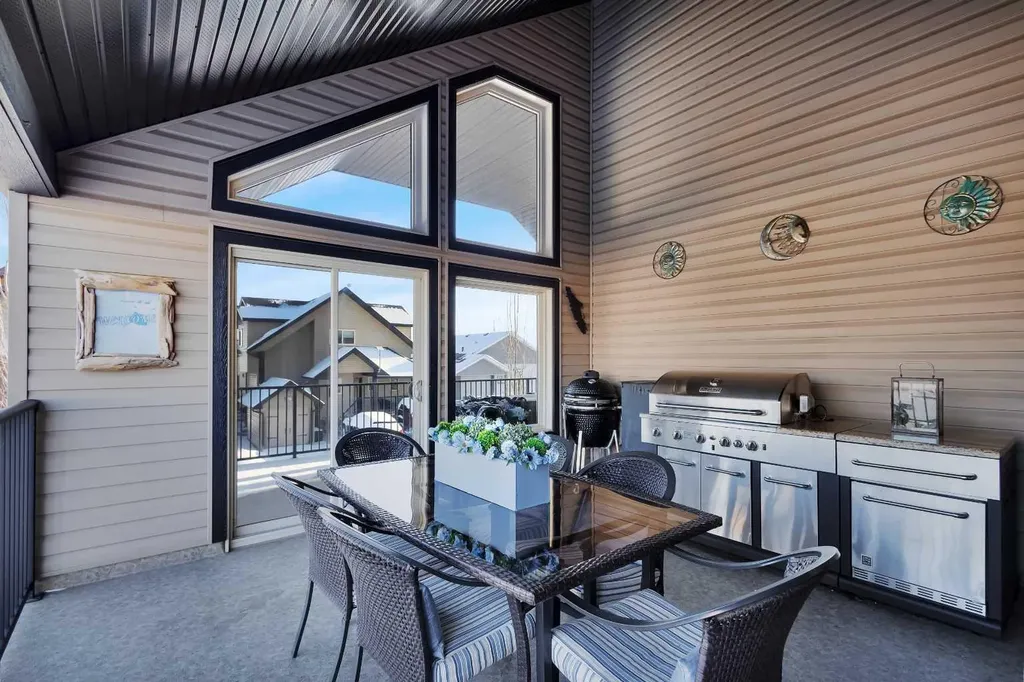 25054 South Pinelake Road Rural Red Deer County AB T0M1R0