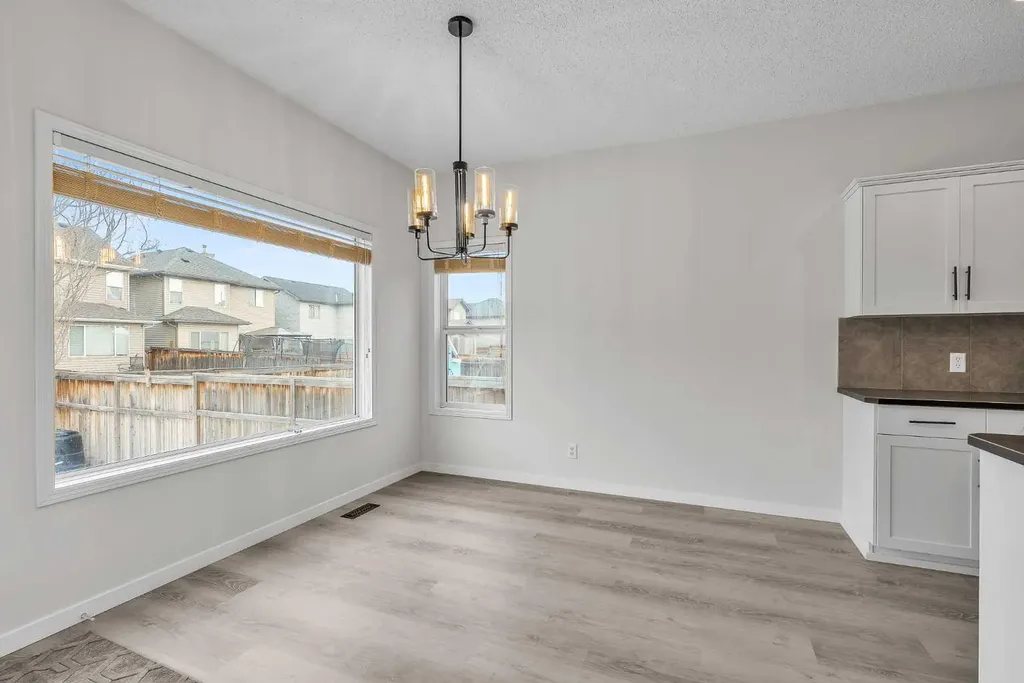 368 New Brighton Place SE Calgary AB T2Z 4W6