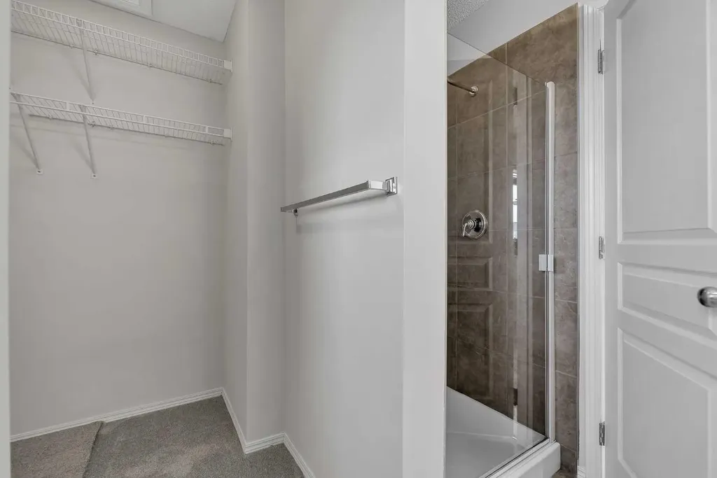 368 New Brighton Place SE Calgary AB T2Z 4W6