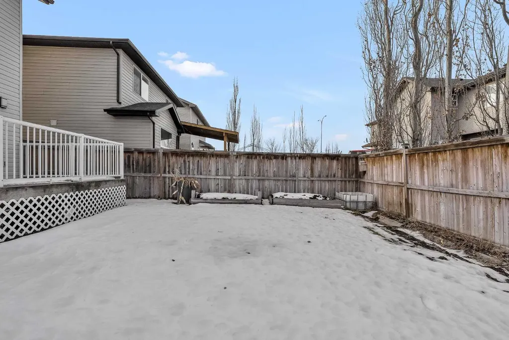 368 New Brighton Place SE Calgary AB T2Z 4W6