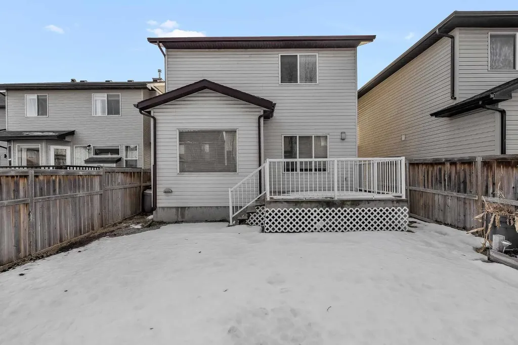 368 New Brighton Place SE Calgary AB T2Z 4W6