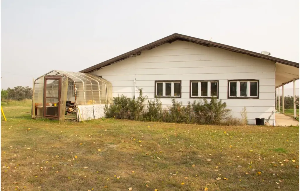160078 Township Road 304 Craigmyle AB T0J1P0