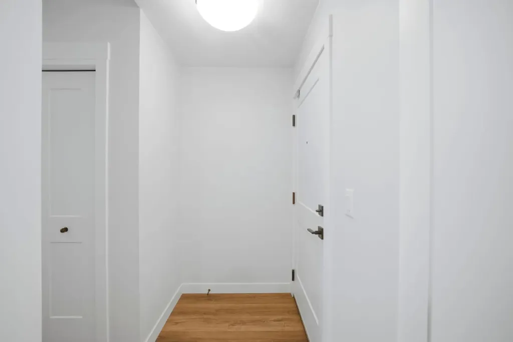 10 Sage Hill Walk NW Calgary AB T3R 1X9