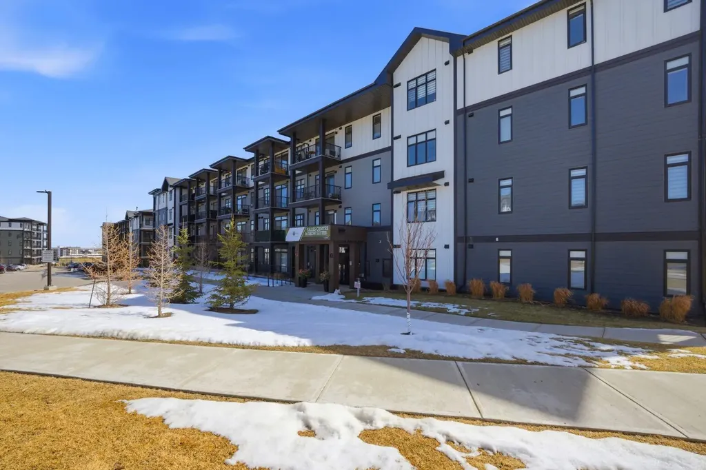 10 Sage Hill Walk NW Calgary AB T3R 1X9