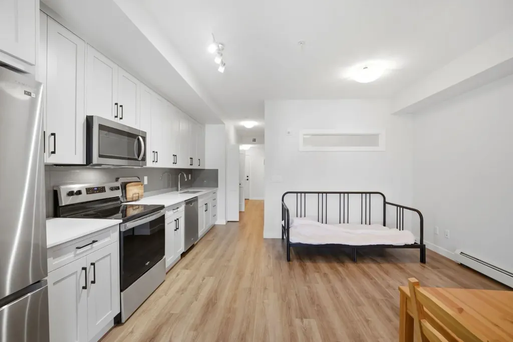 10 Sage Hill Walk NW Calgary AB T3R 1X9
