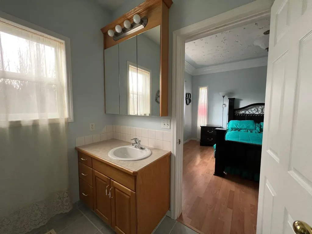 2134 21 Avenue Coaldale AB T1M1H9