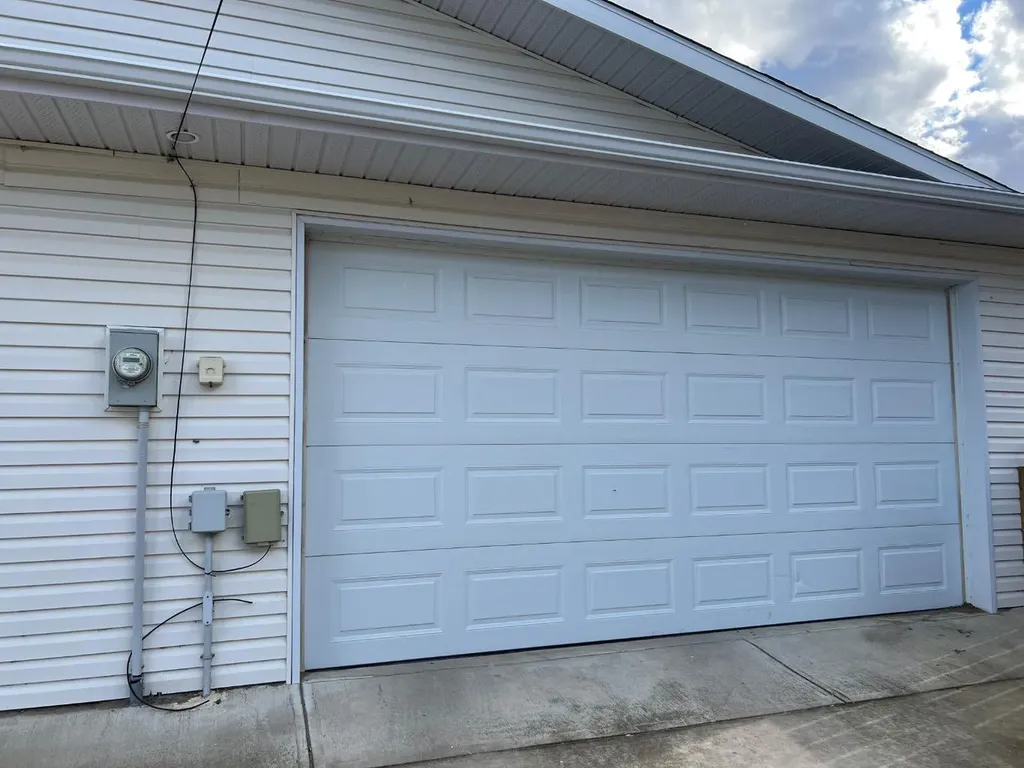 2134 21 Avenue Coaldale AB T1M1H9