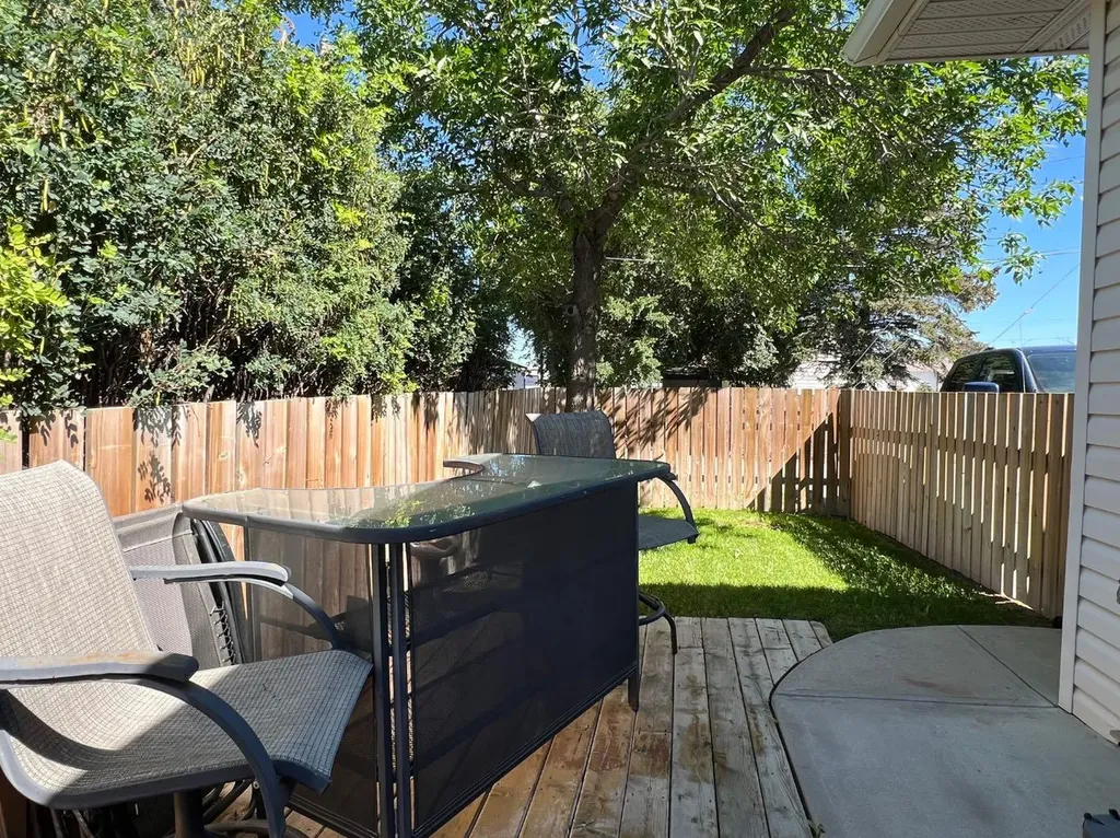 2134 21 Avenue Coaldale AB T1M1H9