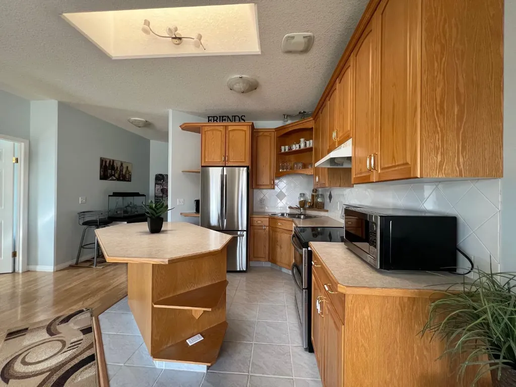 2134 21 Avenue Coaldale AB T1M1H9