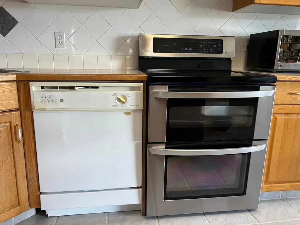 2134 21 Avenue Coaldale AB T1M1H9