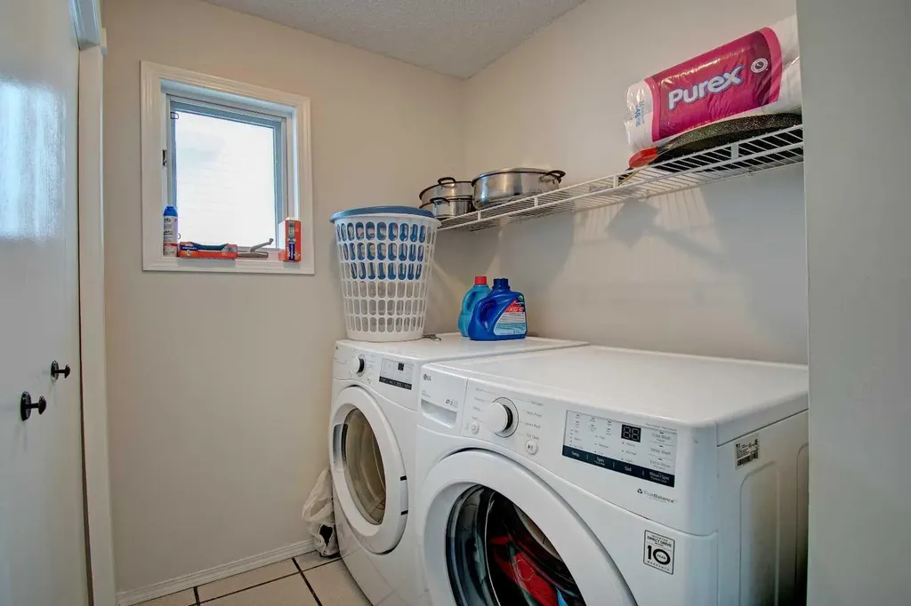 10316 Hidden Valley Drive NW Calgary AB T3A 4Z6