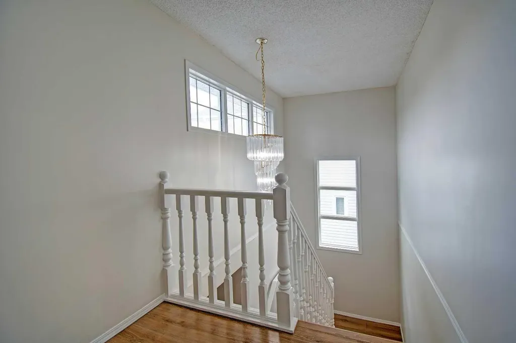10316 Hidden Valley Drive NW Calgary AB T3A 4Z6