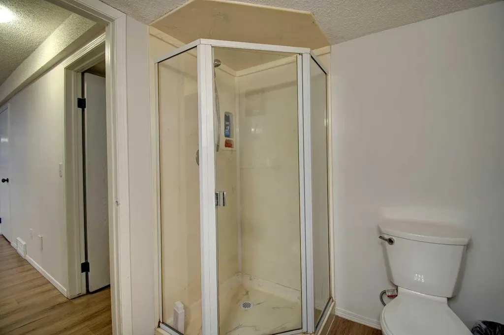 10316 Hidden Valley Drive NW Calgary AB T3A 4Z6