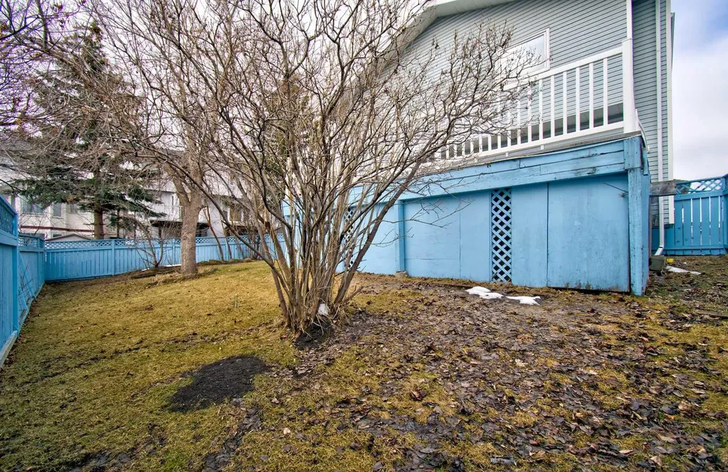 10316 Hidden Valley Drive NW Calgary AB T3A 4Z6
