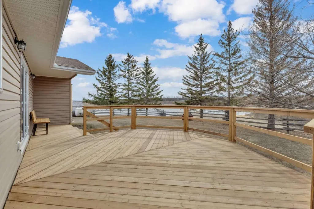 25236 Township Road 374 Rural Red Deer County AB T4E 1E7