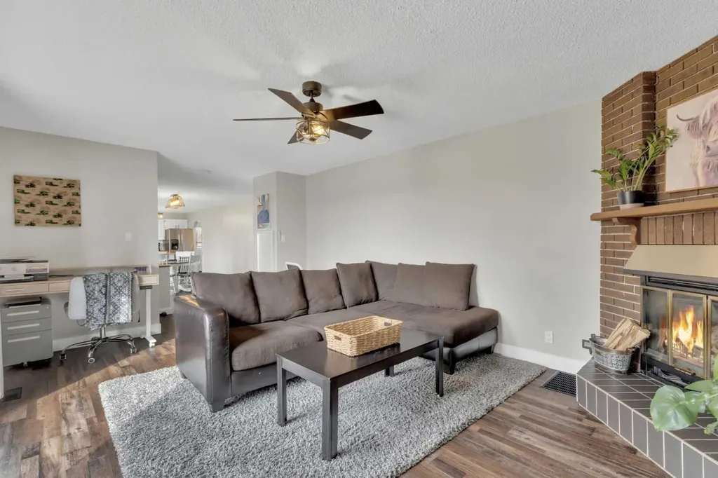 25236 Township Road 374 Rural Red Deer County AB T4E 1E7
