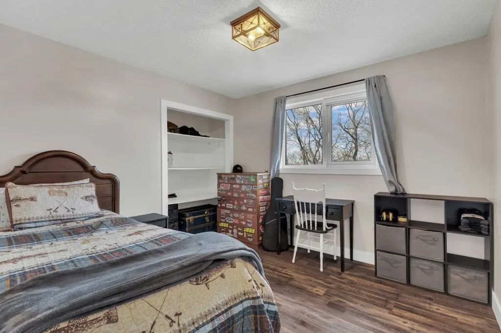 25236 Township Road 374 Rural Red Deer County AB T4E 1E7