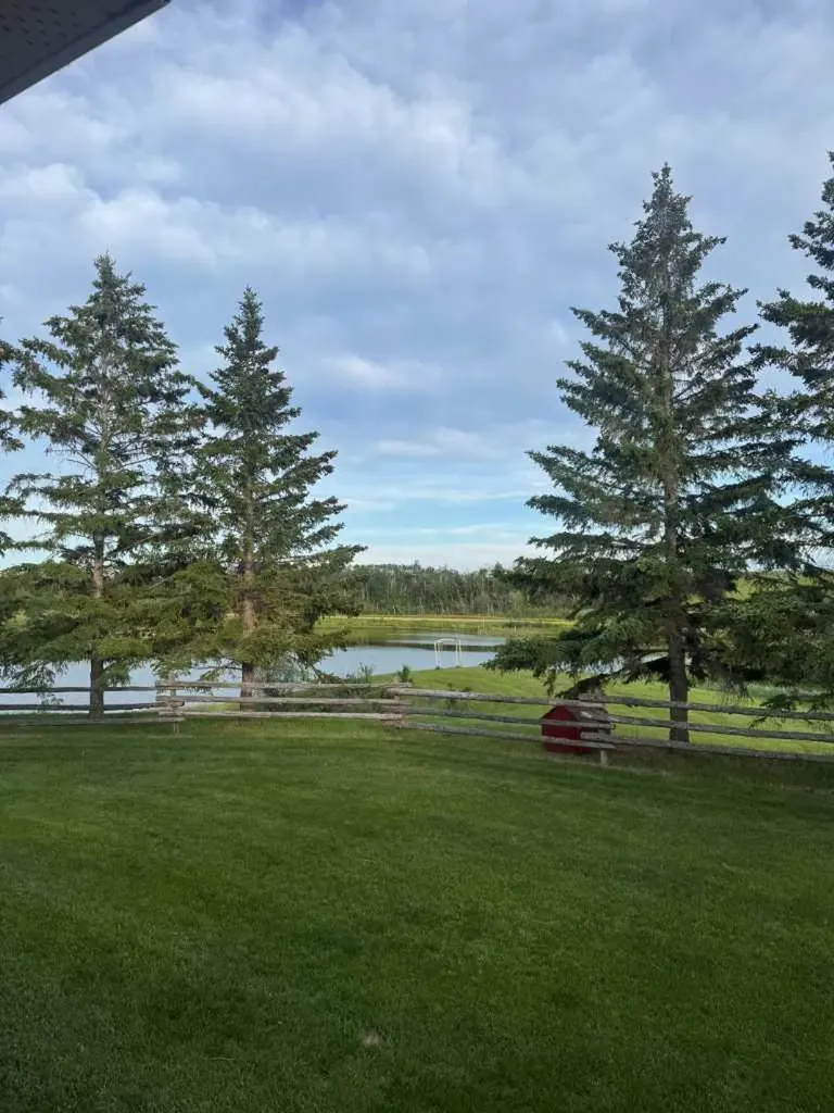 25236 Township Road 374 Rural Red Deer County AB T4E 1E7