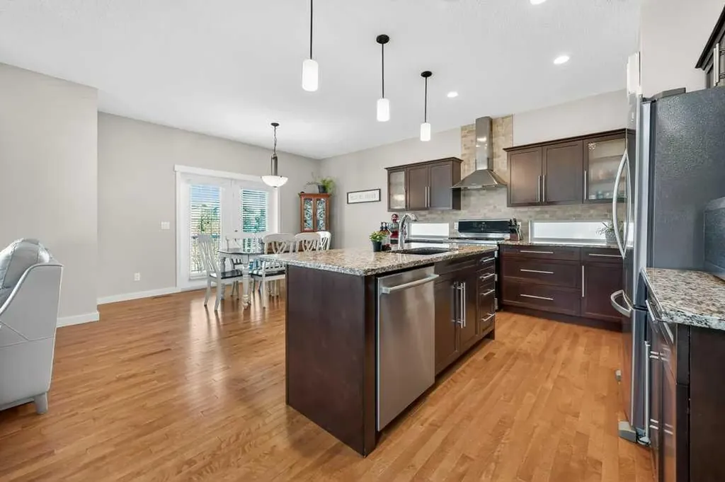 200 Kingston Way SE Airdrie AB T4A 0K3