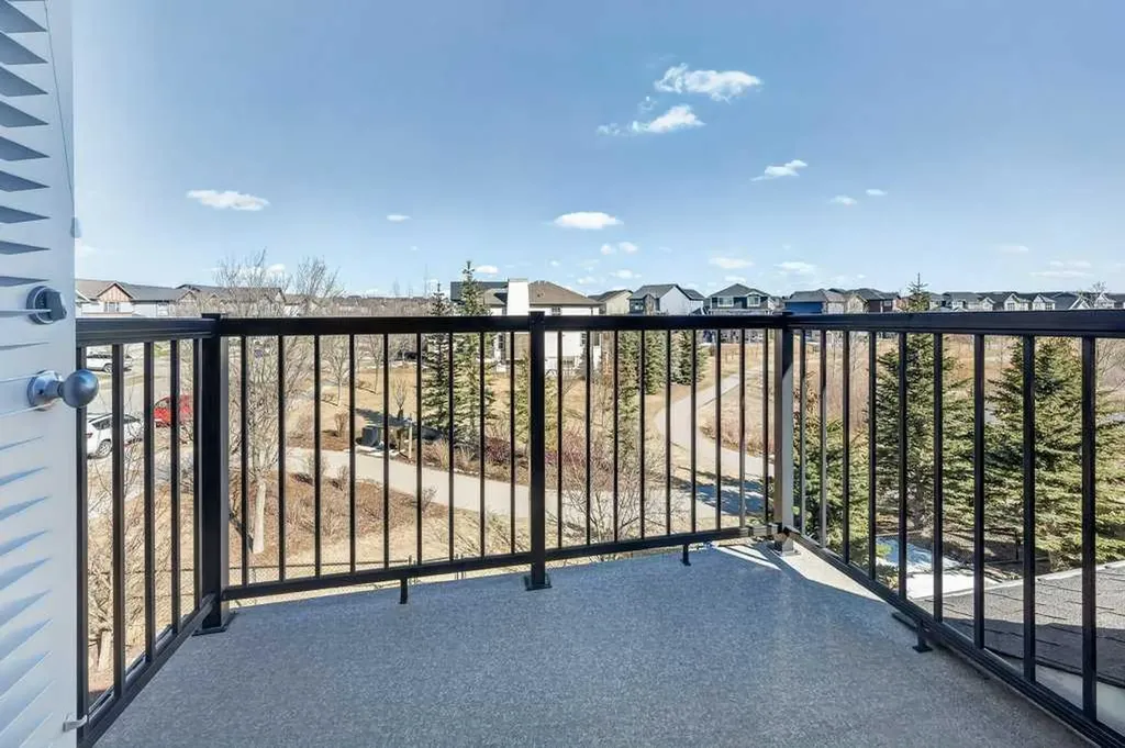 200 Kingston Way SE Airdrie AB T4A 0K3