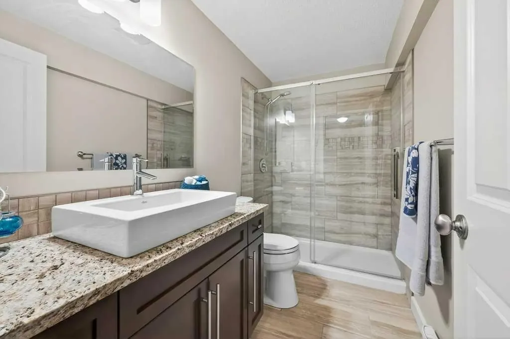 200 Kingston Way SE Airdrie AB T4A 0K3
