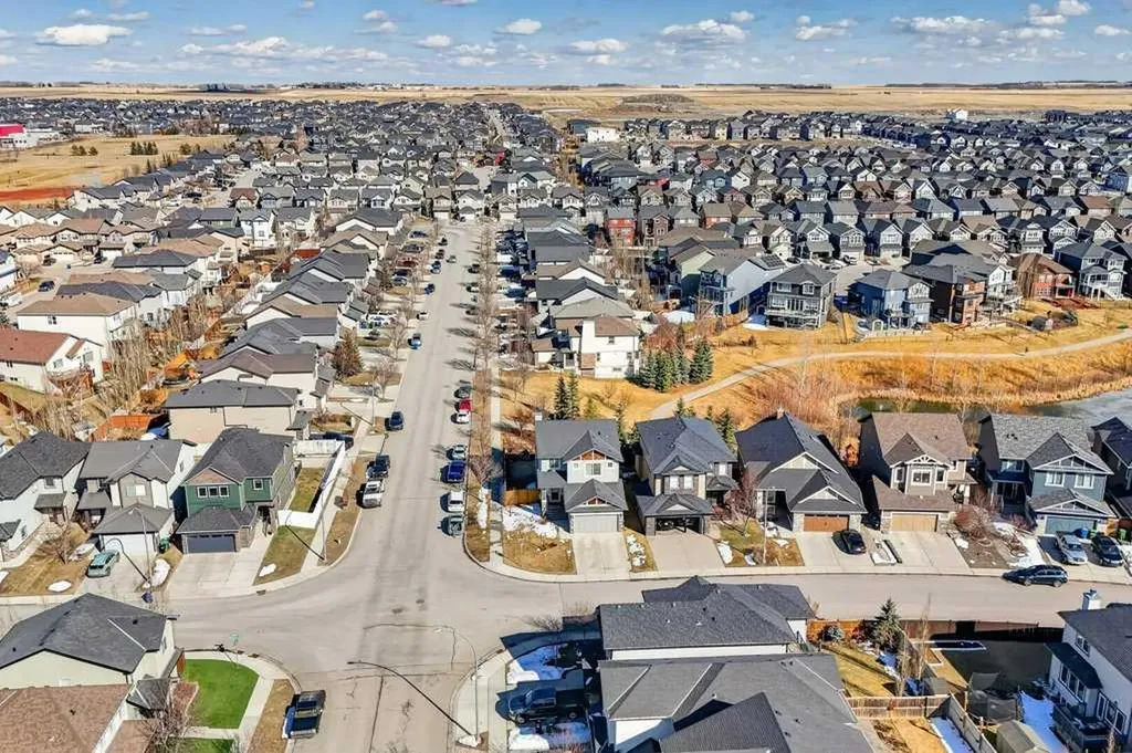 200 Kingston Way SE Airdrie AB T4A 0K3