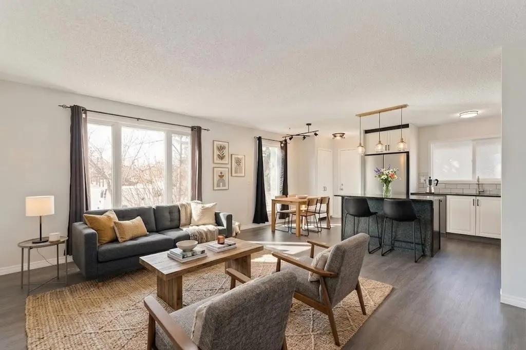 6808 Rundlehorn Drive NE Calgary AB T1Y 3V2