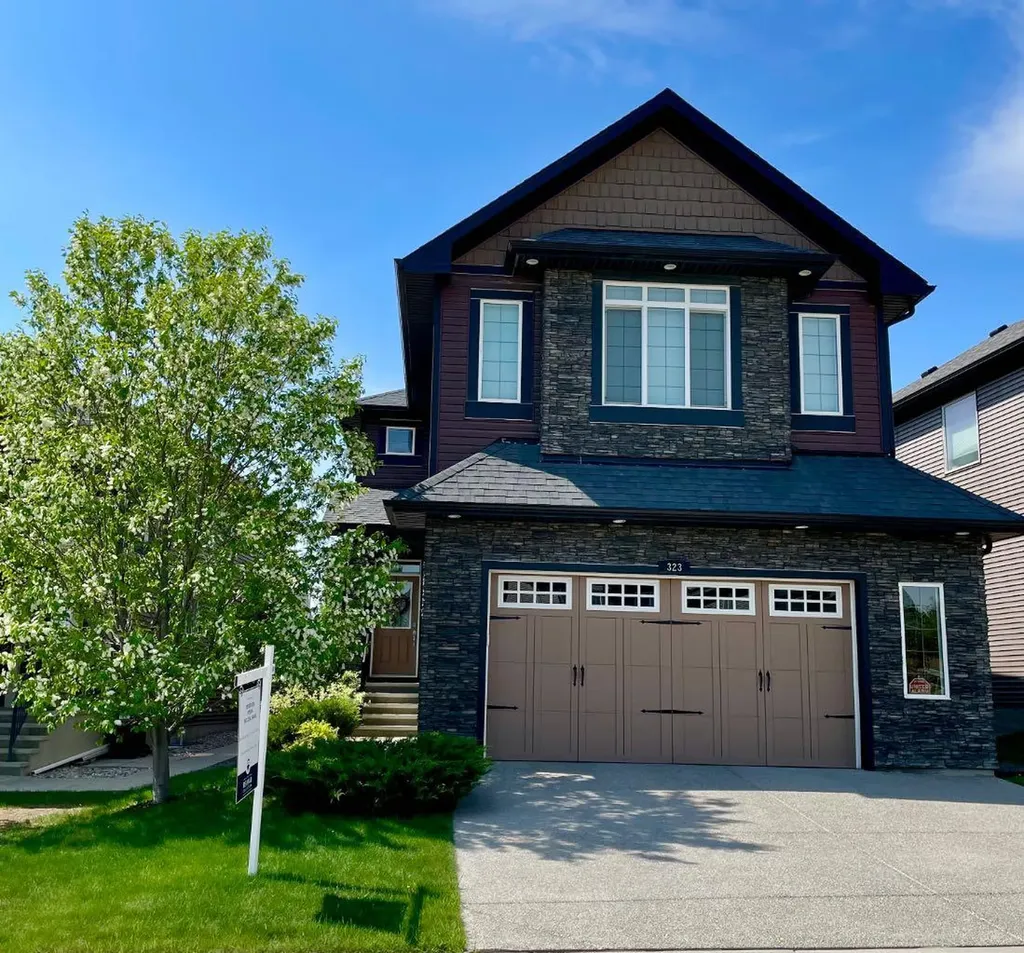323 Nolan Hill Boulevard NW Calgary AB T3R 0P8