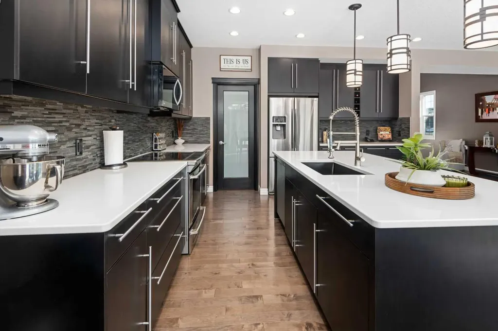 323 Nolan Hill Boulevard NW Calgary AB T3R 0P8