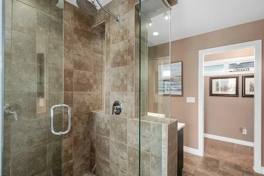 323 Nolan Hill Boulevard NW Calgary AB T3R 0P8