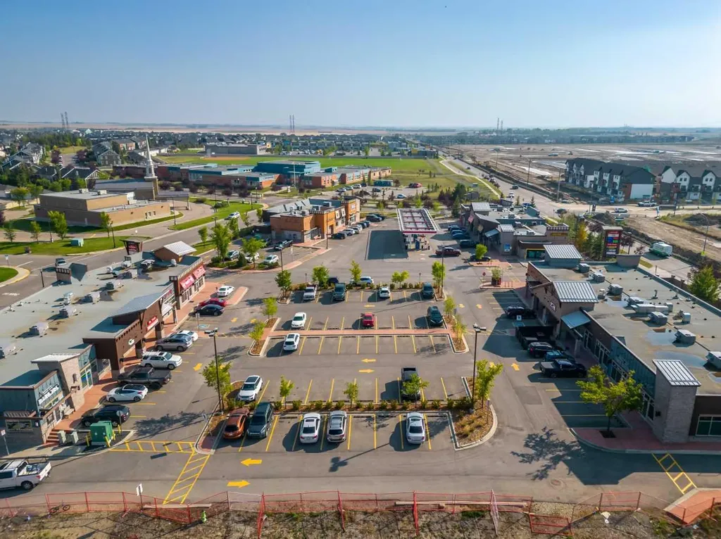 659 Chelsea Pier Run Chestermere AB T1X 3H6
