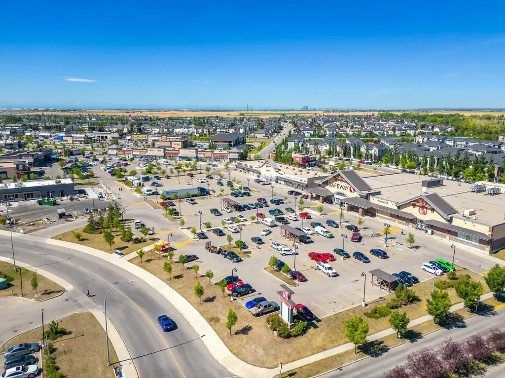 659 Chelsea Pier Run Chestermere AB T1X 3H6
