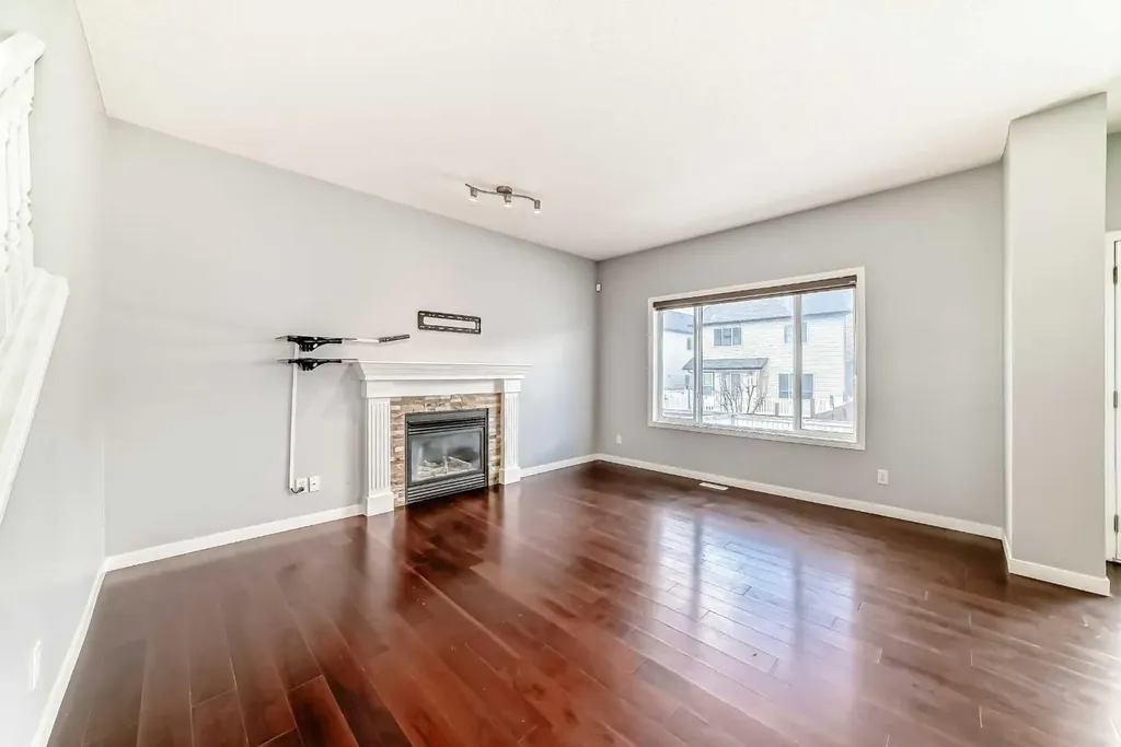 46 Saddlecrest Gardens NE Calgary AB T3J 0C4