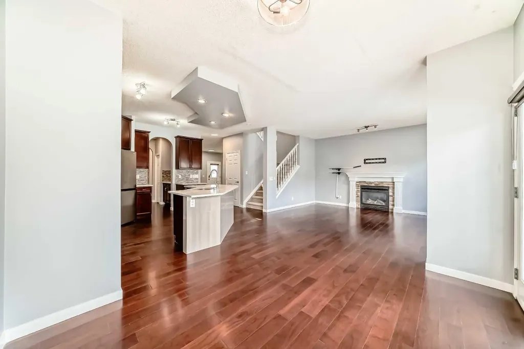 46 Saddlecrest Gardens NE Calgary AB T3J 0C4