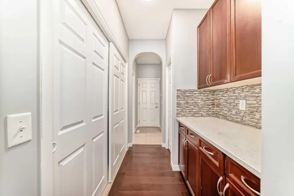 46 Saddlecrest Gardens NE Calgary AB T3J 0C4