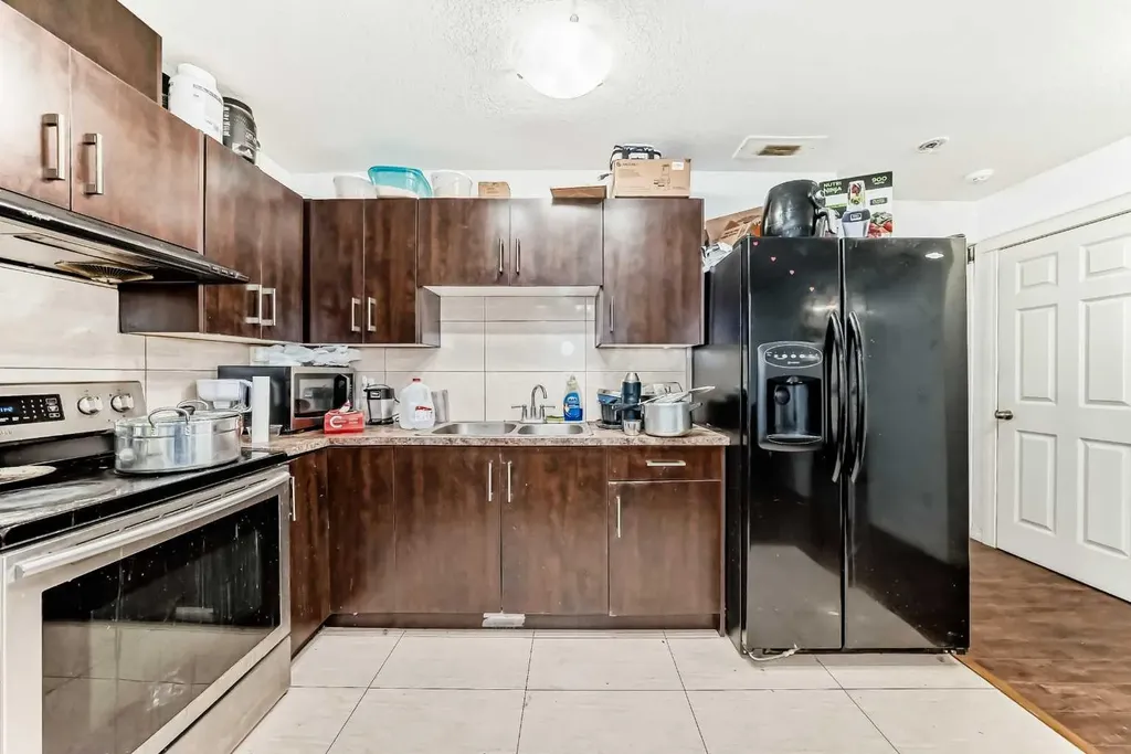 46 Saddlecrest Gardens NE Calgary AB T3J 0C4