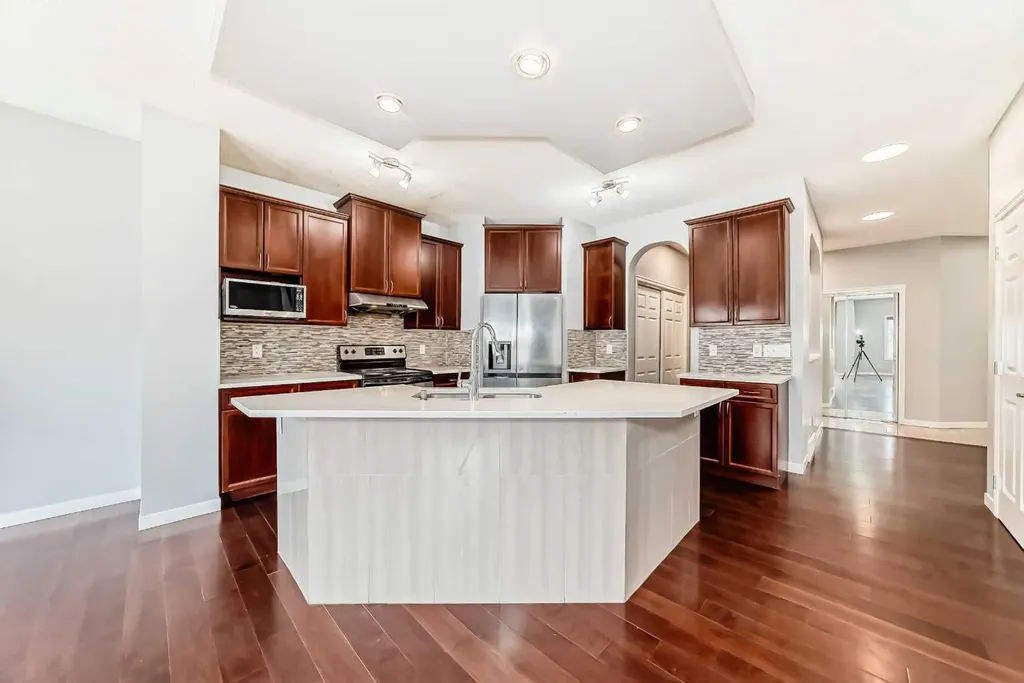 46 Saddlecrest Gardens NE Calgary AB T3J 0C4