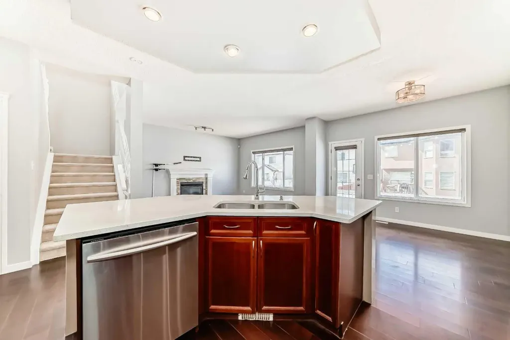 46 Saddlecrest Gardens NE Calgary AB T3J 0C4