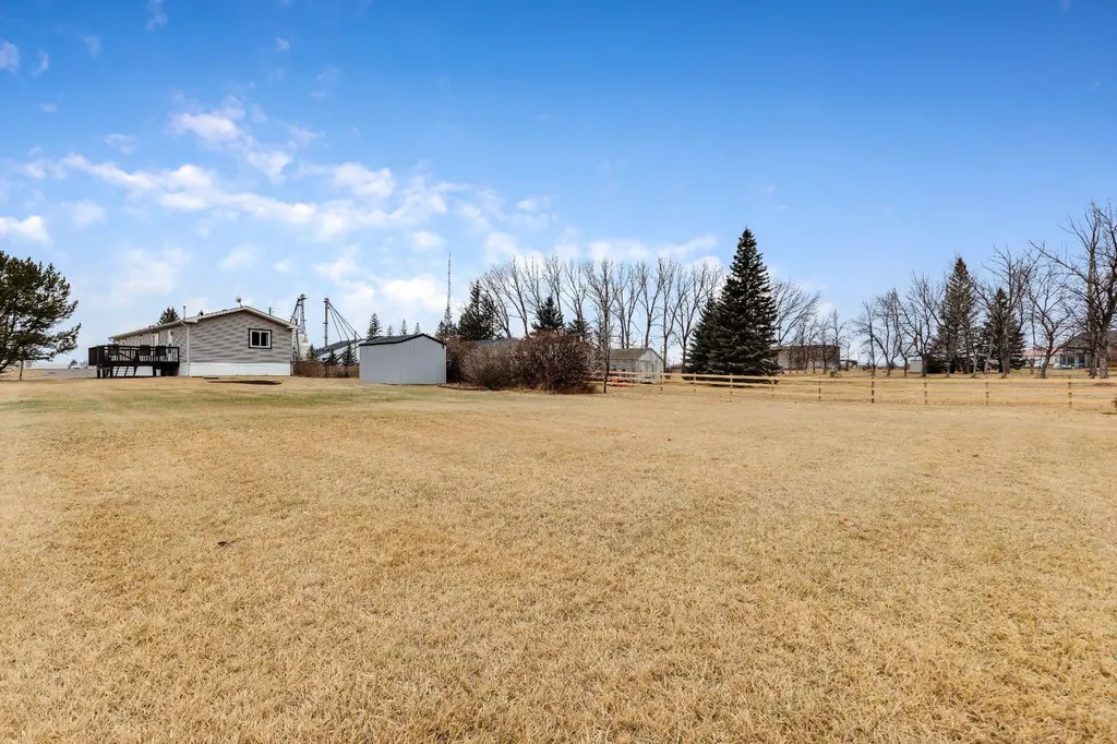 117 Range Road 250 Mossleigh AB T0J1P0
